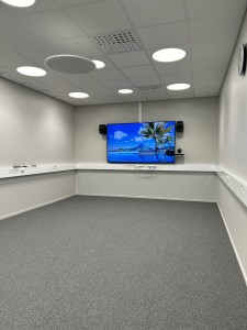 Charles River toimitila Kuopio neuvottelutila