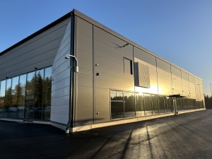 Charles River toimitila Kuopio julkisivu