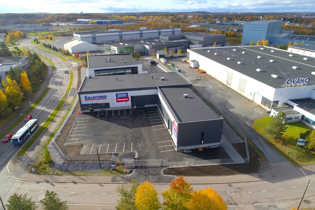 Ilmakuva Salhydron uusi toimitila Lahdesjärvellä Tampereella