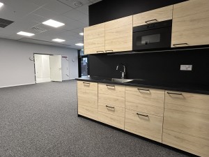 BRAND toimitilojen rakentama toimitila Sagax Finland Oy:lle Pirkkalan Linnakalliossa