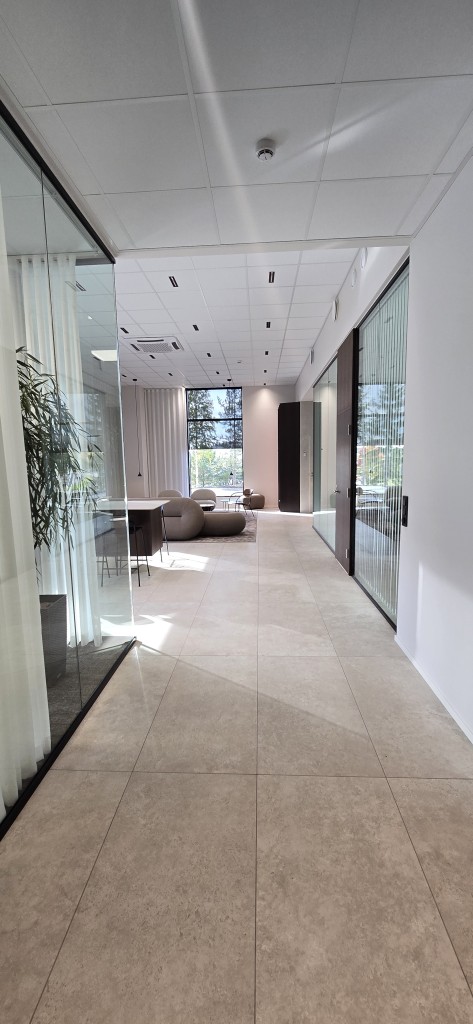 toimisto, käytävä