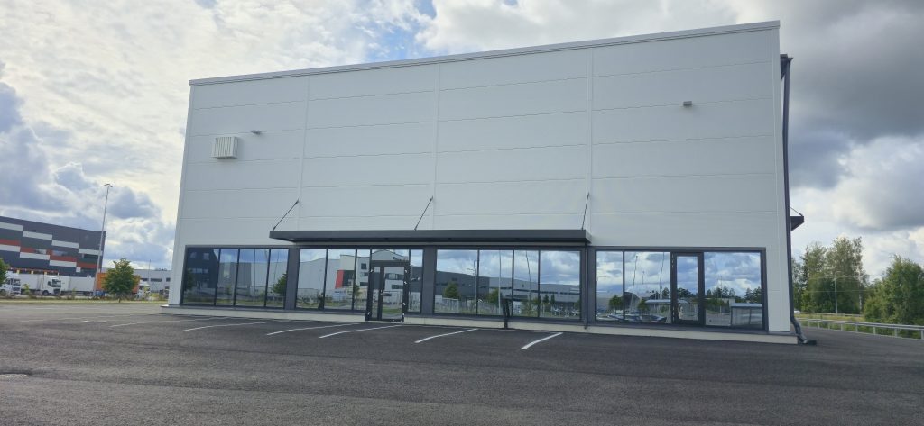 Ilvesvuori toimitila julkisivu